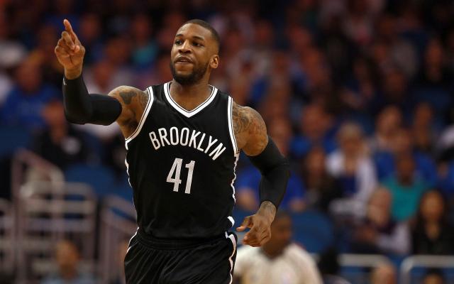 她曾担心在 她曾担心在