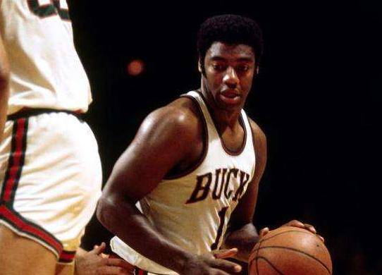 球员都展现 球员都展现